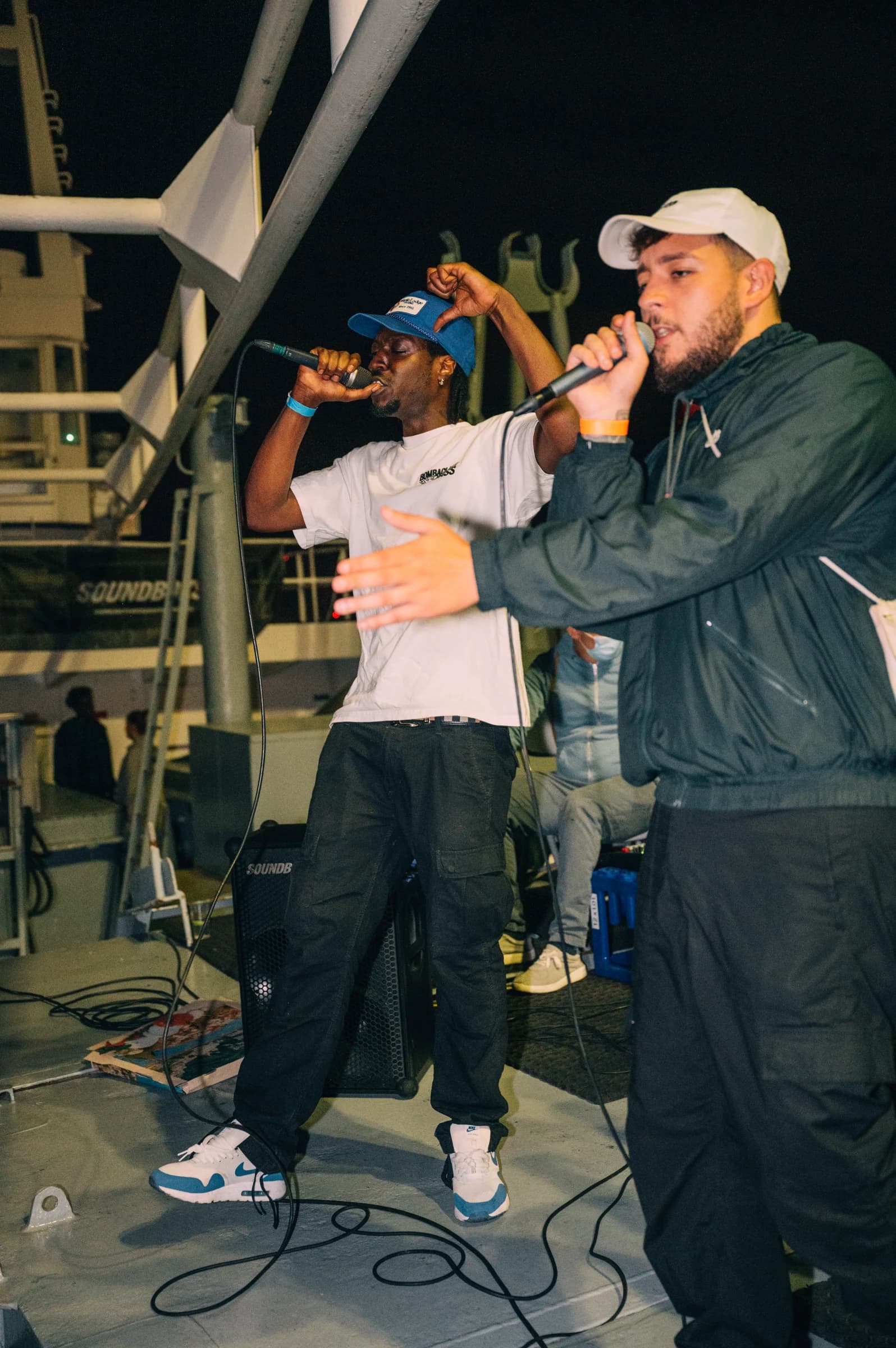 Soundboks Basstag: 6
