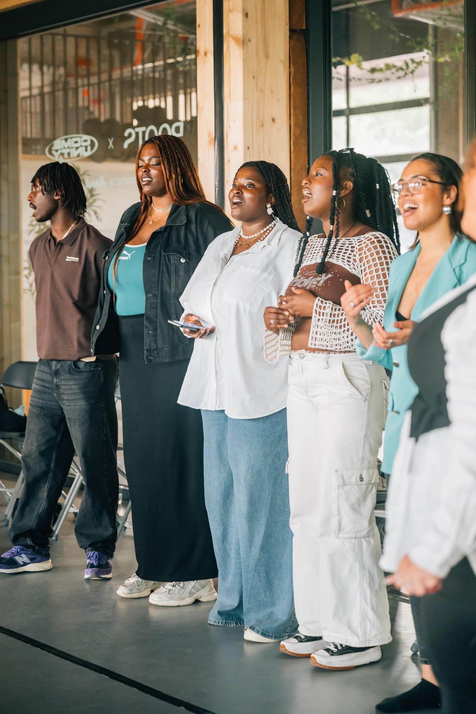 Resonating Voices: 8